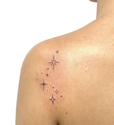 Tiny Twinkle Tattoo, Stars And Sparkles Tattoo Design, Star Tattoos On Back For Women, Line Stars Tattoo, Small Sparkle Star Tattoo, Sparkle Star Tattoo Design, Small Tattoos Sparkle, Tattoo Sparkle Effect, Star And Sparkle Tattoo