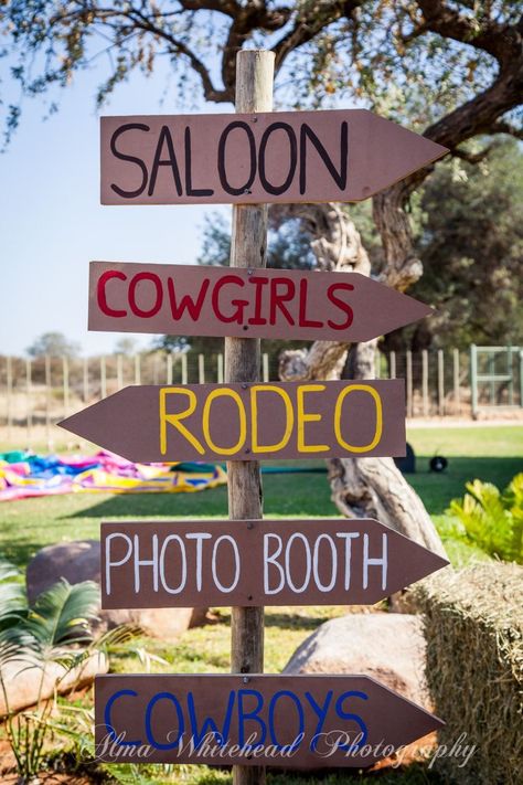 Western Rodeo Birthday Party, Cowboy Themed 40th Birthday Party, Urban Cowboy Theme Party Ideas, Country Party Theme Decorations, Country Decorations For Party, 60th Birthday Western Theme, Cowboy Party Diy, Cowboy Anniversary Party, Western Party Game