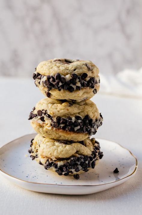 Cannoli Cookies | A Cookie Named Desire Italian Pastries, Cannoli Whoopie Pies, Cannoli Cookie Recipe, Cannoli Bars, Cannoli Cookie, Cannoli Cookies, Holy Cannoli, Baking Journal, Cookie Sandwiches