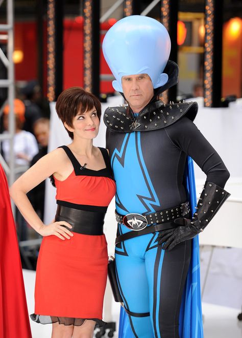 Tina Fey and Will Ferrell as their Megamind characters 38 Best And Worst Celebrity Halloween Costumes Megamind Characters, Movie Character Halloween Costumes, Nostalgic Cartoon, Movie Character Halloween, Character Halloween Costumes, Creative Costume, Movie Character Costumes, Halloween Parejas, Movie Halloween Costumes