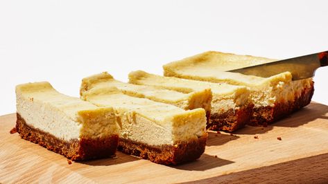 Cheesecake Loaf, Baking Cheesecake, Lemon Tea Cake, Mochi Cake, Baking Hacks, Measuring Ingredients, Best Cheesecake, Springform Pan, Menu Ideas