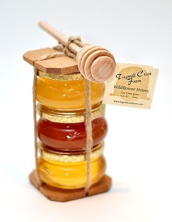 Honey Label Design, Honey Label, Honey Brand, Honey Bottles, Honey Packaging, Honey Shop, Jar Packaging, Honey Gifts, Bee Crafts