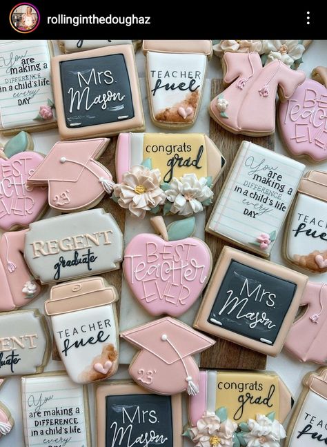 Teacher Graduation Cookies Decorated, Teacher Themed Cookies, Teacher Graduation Cookies, Teacher Retirement Cookies, Teacher Grad Party, Kindergarten Graduation Cookies, Teacher Themed Graduation Party, Grad Party Cookies, Teacher Graduation Party