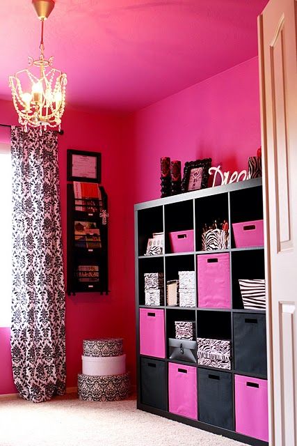 Organizing Craft Space...One day I will have my own craftroom/office to do this with...Maybe Tiffany blue instead of pink, though Organized Craft Space, Pinterest Craft, Birthday Cheesecake, Small Bedrooms, Craft Space, Teen Girl Bedroom, Pink Bedrooms, Space Birthday