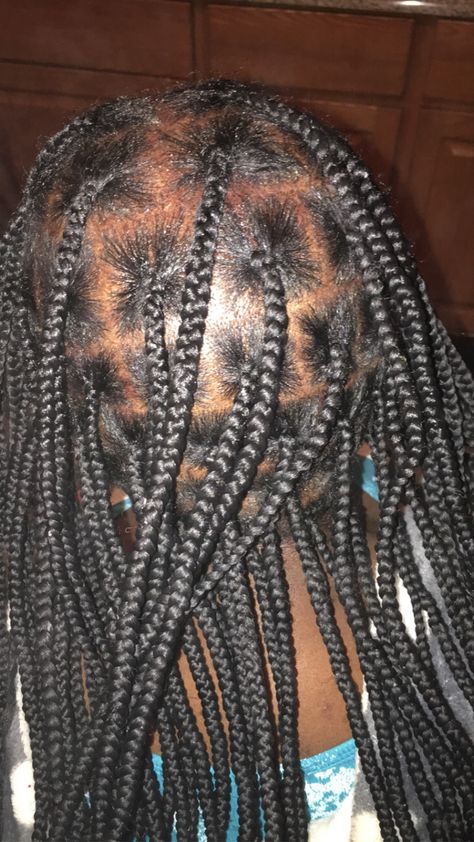 Medium boxes with small braids S Medium Knotless Braids, Knotless Box Braids Small Medium, Knotless Box Braids Small, Small Medium Knotless, Knotless Box Braids Medium, Small Knotless Braids, Medium Knotless Braids, Small Knotless, Medium Knotless