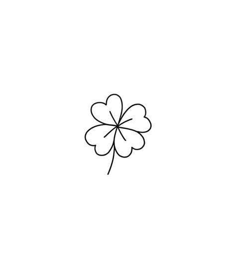 Small Irish Tattoos, Four Leaf Clover Drawing, Shamrock Tattoo, Four Leaf Clover Tattoo, Cartoon Leaf, Shamrock Tattoos, Easy Tattoo, Small Girly Tattoos, Beginner Tattoos