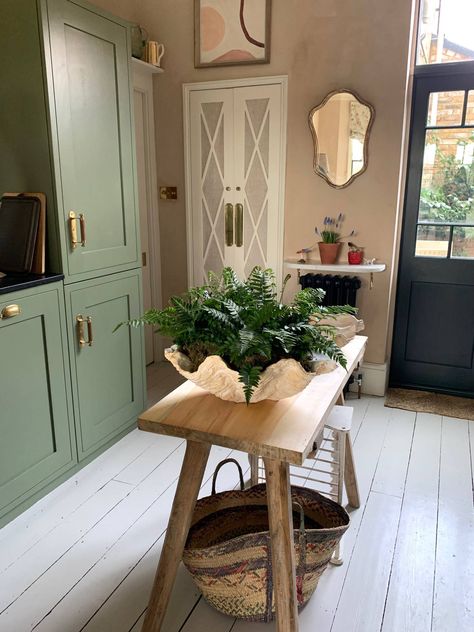 Matilda Goad, Clam Shell, City House, Open Plan Kitchen, Simple Tricks, Kitchen Flooring, Meal Time, Matilda, Kitchen Inspirations