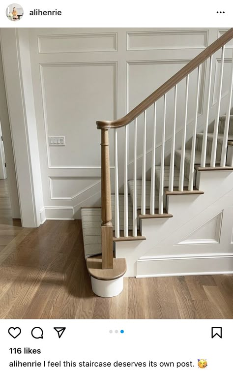 Stairwell Wainscoting, Staircase Banister Ideas, Ali Henrie, Wooden Staircase Railing, Cottage Stairs, Wainscoting Staircase, Transitional Staircase, Foyer Stairs, Stair Banister