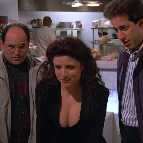 Elaine Benes, Thats Me, Julia Louis Dreyfus, Why Her, Jerry Seinfeld, Peter Pan Collars, Happy Birthday To Us, Seinfeld, 90s Nostalgia