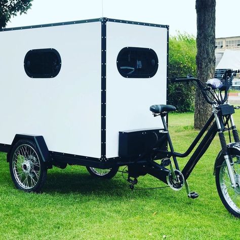 Bicycle Sidecar, Bicycle Trailers, Homemade Go Kart, Bicycle Camping, Powered Bicycle, Bike Motor, Tricycle Bike, Micro Camper, Bike Camping