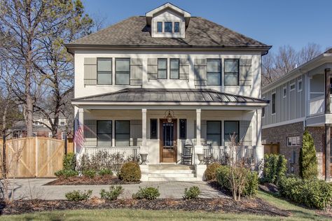 Foursquare Woodmont-B Four Square House Remodel, White Four Square House Exterior, Four Square Homes Exterior Color Schemes, American Foursquare Exterior, Four Square House Exterior, Four Square Homes Interior, American Four Square House, Foursquare House, Home Exterior Colors Schemes