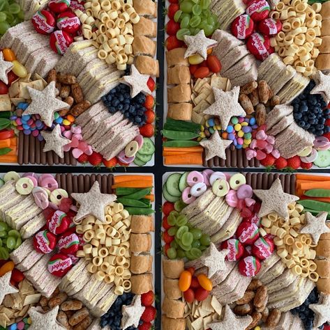 Olive & Bloom Grazing | Kids' Grazing Platter - OLIVE & BLOOM GRAZING Platters Ideas, Grazing Boxes, Grazing Platter, Graze Box, Picnic Box, Kids Picnic, Catering Ideas Food, Grazing Table, Party Food Platters