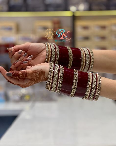 New 🆕 Design By @r.k_wedding_shop_ All india delivery available Dm for order or watsap 8626949088 Worldwide shipping available We are special in bridal things customise your bridal bangles in your budget @r.k_wedding_shop_ follow krlo for daily updates #bangles #shaadi #birdalbangles #rkweddingshop Bridal Chura Latest Punjabi, Chura Designs Bridal, Choora Bangles Bridal, Bridal Bangles Wedding, Bridal Things, Bangles Bridal, Wedding Chura, Wedding Bangles, Bridal Jewellery Earrings