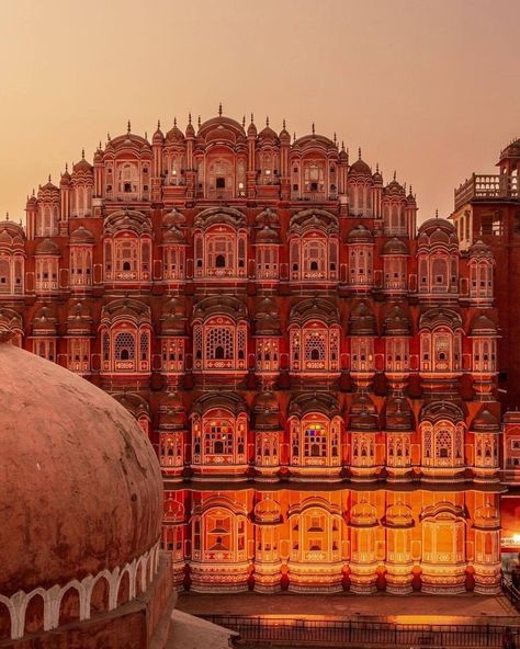 A Country of Paradox and stark contrasts this is Street smart India Nature Backgrounds Iphone, Hawa Mahal, India Travel Places, India Book, Best Airlines, Book Cheap Flights, Air India, Western Ghats, Pink City