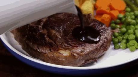 Red Wine Reduction Sauce (Bordelaise) Wine Reduction Sauce For Steak, Reduction Sauce For Steak, Wine Reduction Sauce, Red Wine Reduction Sauce, Sauce For Steak, Reduction Sauce, Red Wine Reduction, Steak Sauce, Wine Sauce