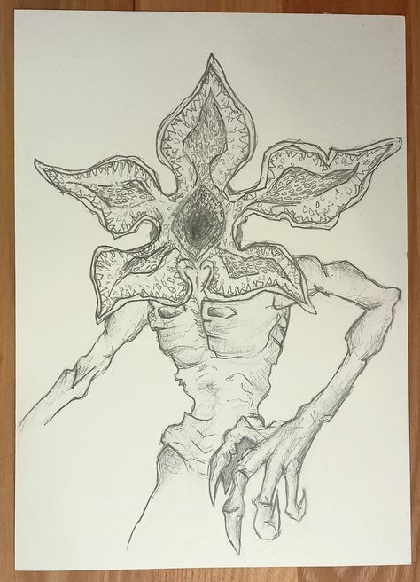 Demogorgon Stranger Things Monster, Stranger Things Demogorgon, Stranger Things Tattoo, Demogorgon Stranger Things, Nightmares Art, Monster Drawing, Stranger Things Art, Art Of Love, Aesthetic Eyes