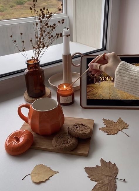 Neutral Fall Aesthetic, Autumn Moodboard, Fall Mood Board, Cozy Fall Decor, Pumpkin Spice Season, Cozy Aesthetic, Autumn Days, Inviting Home, Fall Feels