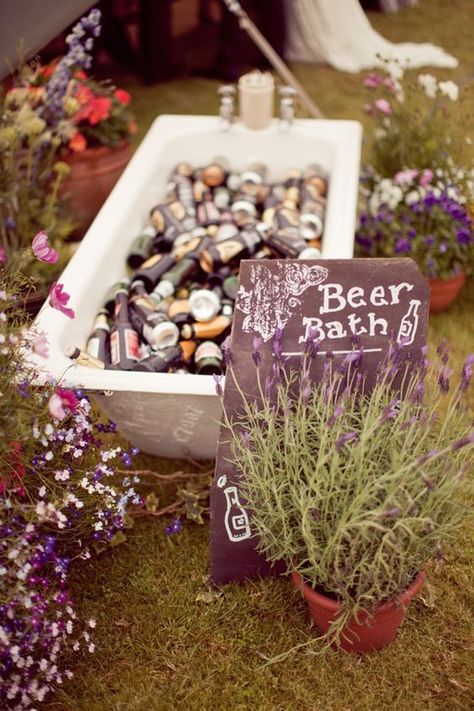 Fun idea for drinks at a summer wedding - beer bath Beer Bath, Festival Themed Wedding, Beer Wedding, Tipi Wedding, Irish Wedding, Wedding Drink, Marquee Wedding, Wedding Forward, Wedding Bar