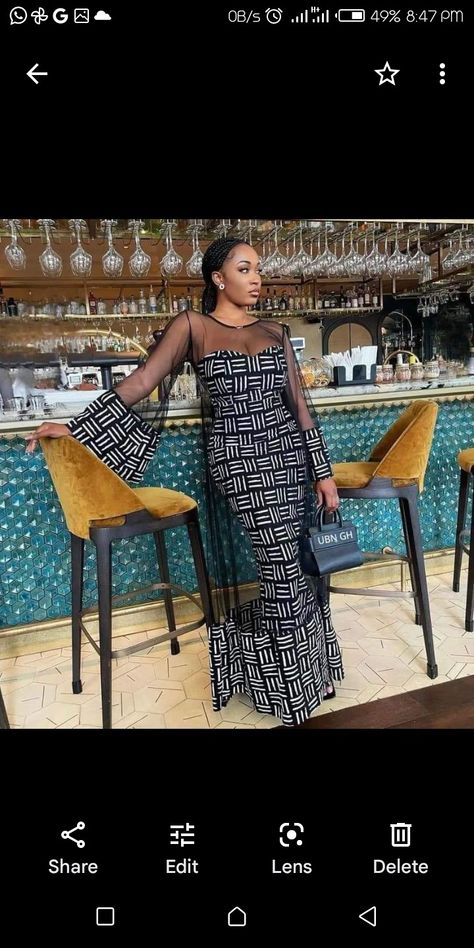 Black And White African Print Dresses, Ankara Gown With Net, Modest Ankara Dress Styles, Ankara Dress Designs, African Attire Dresses, Modest Dresses Fashion, Ankara Dress Styles, Chic Dress Classy, African Print Dress Ankara