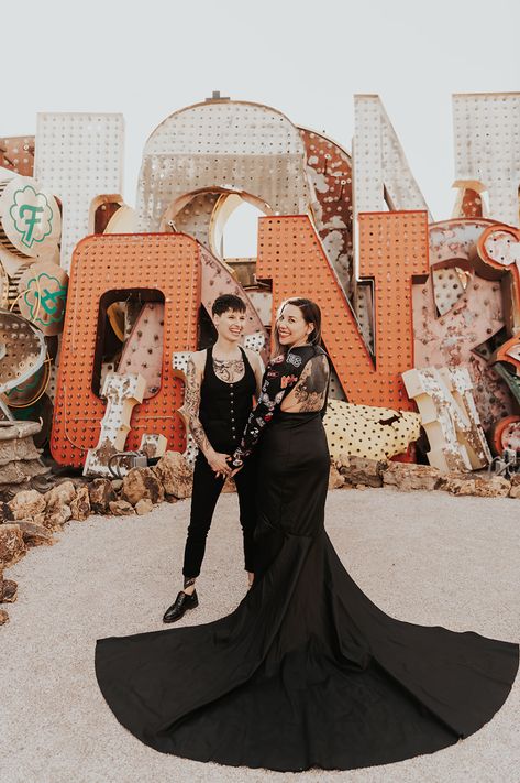 An Iconically Rock n Roll Bride Inspired Las Vegas Wedding · Rock n Roll Bride Wedding Dresses Modern, Las Vegas Bride, Vegas Bride, Edgy Boho, Las Vegas Wedding Chapel, Vegas Wedding Chapel, Boho Wedding Dresses, Wedding Brides, Rock N Roll Bride