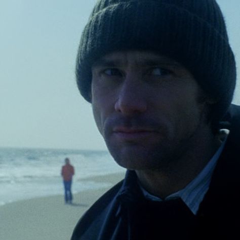 Jim Carrey Eternal Sunshine Of The Spotless Mind, Joel Barish Eternal Sunshine, Eternal Sunshine Of The Spotless Mind Cinematography, Jim Carrey Eternal Sunshine, Jim Carrey Pfp, Eternal Sunshine Of The Spotless Mind Icon, Joel Eternal Sunshine, Movies Pfp, Joel Barish