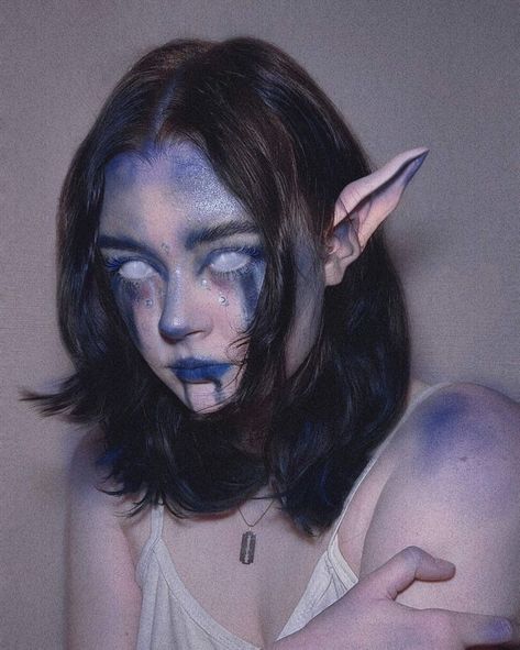 Ghostbur Cosplay Makeup, Mushroom Sfx Makeup, Fairy Sfx Makeup, Pretty Sfx Makeup, Mystical Makeup Looks, Sfx Makeup Aesthetic, Mystical Halloween Costumes, Siren Sfx Makeup, Makeup Looks Extreme