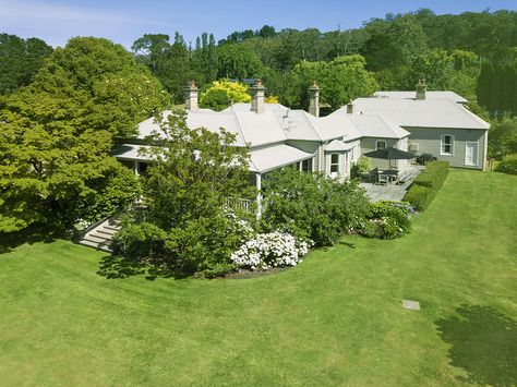 Loft Conversion Balcony, Acreage Homes, Australian Country Houses, Villa Renovation, Country Homestead, Australian Houses, Property Flipping, Australian Country, Willow Park