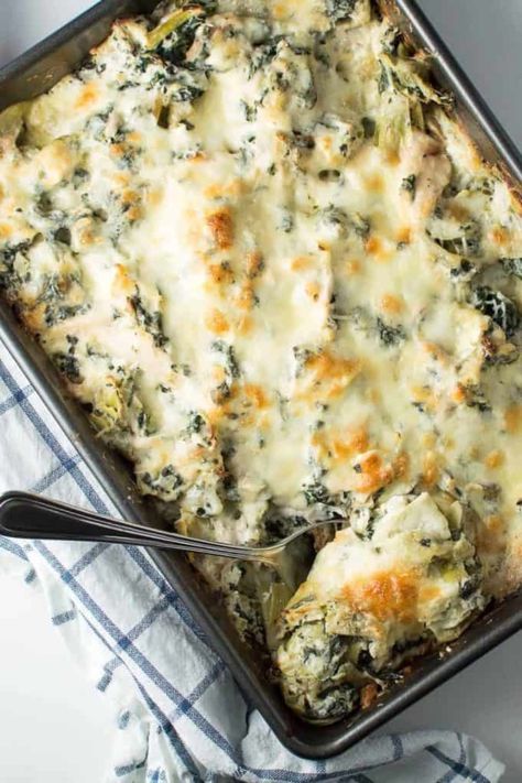 Chicken Recipes With Spinach, Rotisserie Chicken Casserole Recipes, Rotisserie Chicken Casserole, Costco Rotisserie Chicken Recipe, Creamy Spinach Artichoke Chicken, Spinach Artichoke Chicken Casserole, Creamy Chicken Pasta Bake, Sides Veggies, Artichoke Casserole