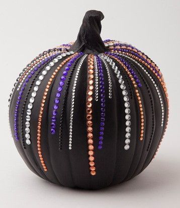 Halloween Pumpkin Diy, No Carve Pumpkin Decorating, Fun Decorations, Halloween Pumpkin Designs, Halloween Pumpkins Painted, Adornos Halloween, Black Pumpkin, Easy Halloween Crafts, Faux Pumpkins