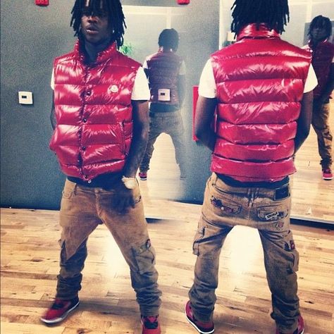 Glo Girl, 2013 Swag Era, Robin Jeans, Best Rapper Alive, Chief Keef, Rap Aesthetic, Down Vest, Wearing Red, Rappers