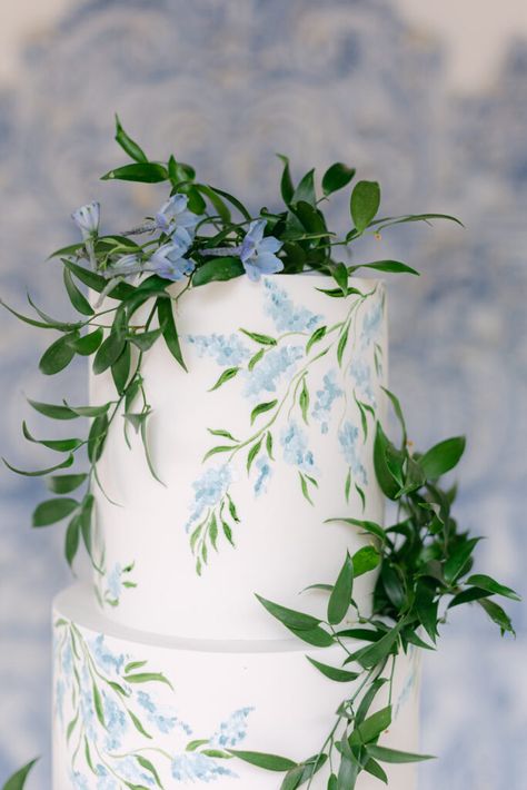 Blue And Green Wedding Cake, Blue Green Wedding Cake, Blue And Green Cake, Wedding Cake Blue, Blue Green Wedding, Green Wedding Cake, Cake 5, Green Cake, Custom Birthday Cakes