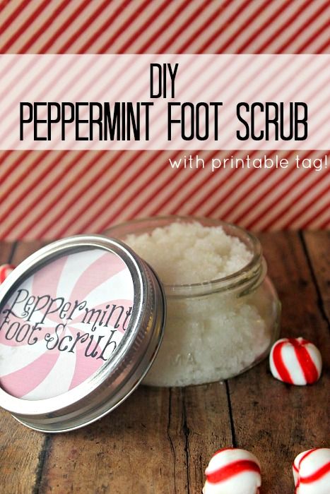 DIY Peppermint Foot Scrub Foot Scrub Recipe, Peppermint Foot Scrub, Homemade Scrub, Diy Body Scrub, Foot Scrub, Diy Scrub, Scrub Recipe, Castile Soap, Homemade Bath Products