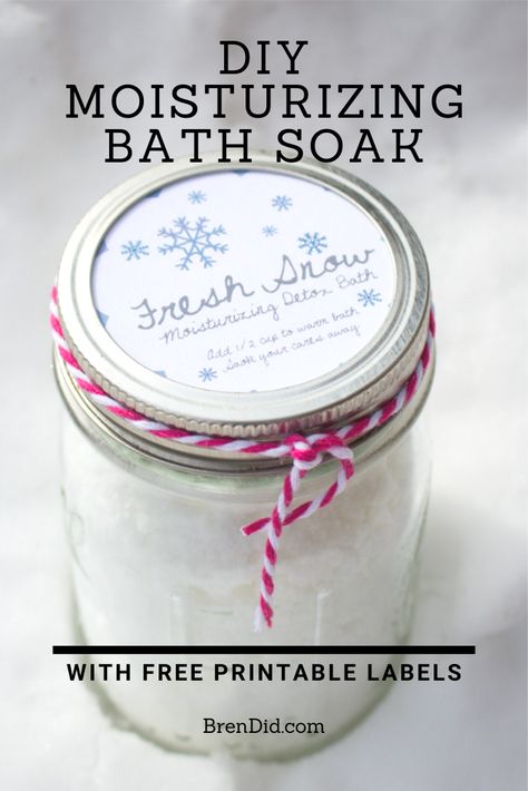 Diy Bath Soaks Recipes, Moisturizing Bath Soak Dry Skin, Homemade Christmas Bath Salts, Dry Skin Bath Soak, Holiday Bath Salts Diy, Vanilla Bath Salts, Winter Bath Salts Diy, Diy Bath Soak Recipes Easy, Moisturizing Bath Soak Diy