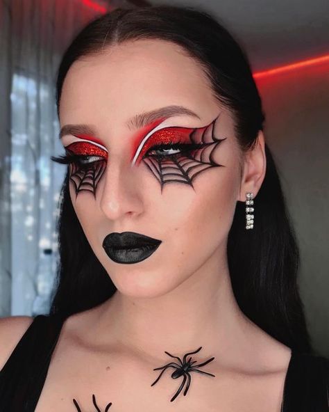 Spider makeup#makeup #makeuptips #makeuptutorials #makeup #maskcara #MakeupIdeas #beauty Spiderman Makeup Woman, Spiderman Makeup, Playful Makeup, Beautiful Halloween Makeup, Spider Makeup, Creative Halloween Makeup, Halloweenský Makeup, Holloween Makeup, Makeup Creative