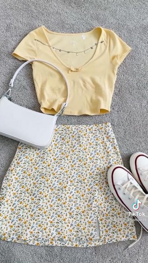 Simple Trendy Outfits, Cute Everyday Outfits, Cute Simple Outfits, Really Cute Outfits, Summer Fashion Outfits, Girly Outfits, Casual Style Outfits, Mode Inspiration, Teen Fashion Outfits