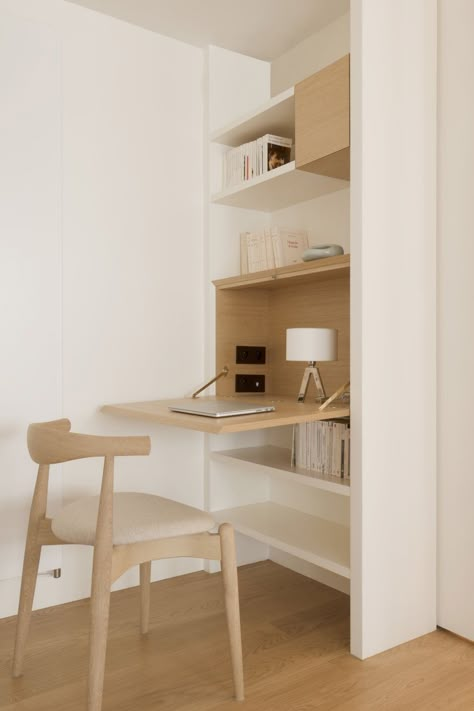 Hidden Desk, Tiny Home Office, Home Office Closet, Small Home Offices, Office Nook, Desk In Living Room, Built In Desk, Home Office Setup, Home Office Space