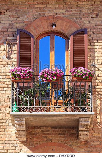 Italian Balcony Aesthetic, Italian Balcony Ideas, Hacienda Windows, Balcony With Flowers, Old Italian House, Stone Front House, Italian Terrace, Italian Windows, Window With Shutters