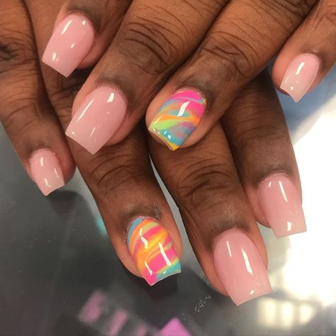 Pink Colorful Nails, Simple Cute Spring Nails, Short Style Nails, Gel Color Nails Design, Short Square Spring Nails 2024, Spring Nail Designs Acrylic Short, Nails With Tip Color, Cute Short Square Nails Pink, Cute Spring Nail Designs Simple