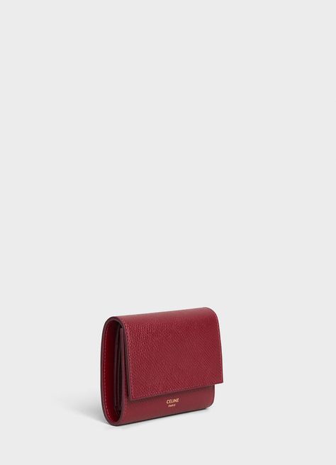 Red Wallets For Women, Wallets For Women Aesthetic, Tas Celine, Wallet Aesthetic, Minimalist Clutch, Wallet Craft, Brown Leather Crossbody Bag, Red Wallet, Handbags Leather