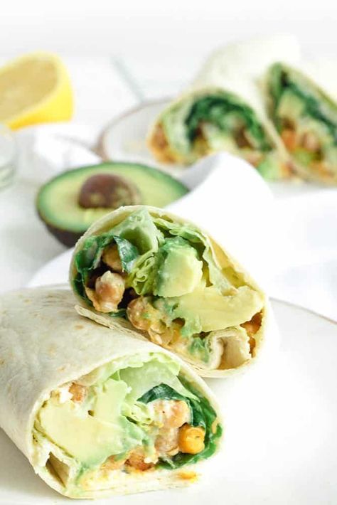 Avocado Lunch Recipes, Wraps With Avocado, Chickpea Croutons, Avocado Lunch, Chickpea Avocado, Vegetarian Wraps, Veggie Wraps, Caesar Dressing, Chickpea Recipes