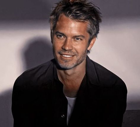 If you want to know about Timothy Olyphant’s real phone number and also look for Timothy Olyphant’s email and fanmail address then, you are at the correct place! We will give you Timothy Olyphant’s contact information like his phone number, email address, and Fanmail address details. Timothy Olyphant Aesthetic, Timothy Olyphant Justified, Timothy Olyphant 90s, Joel Hammond, Olyphant Timothy, David Sedaris, Real Phone Numbers, Us Marshals, Detective Series