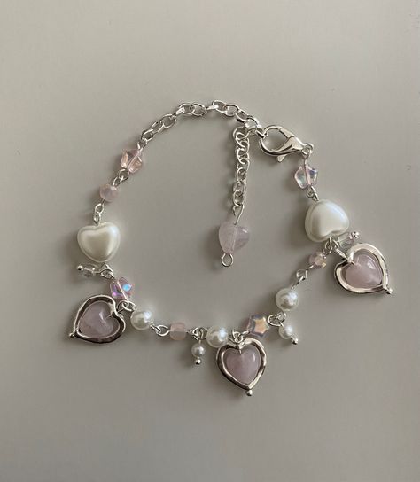 Handmade heart charm bracelet  Made with silver plated wire  Rose Quartz pink beads 9 inches long including chain Wired Bracelets With Beads Diy, Silver Jewelry Aesthetic Bracelet, Bracelet Jewelry Design, Coquette Bracelets, Bracelets Diy Beads, Handmade Bead Bracelets, Pink Charm Bracelet, Chain Bracelet Diy, Bracelets With Charms