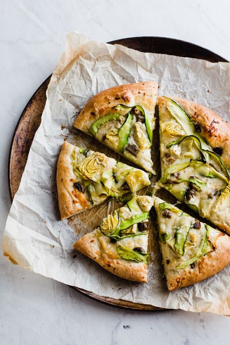 Pizza Artichoke, Pizza Vegetariana, Dough Pizza, Frozen Bread Dough, Zucchini Ribbons, Best Homemade Pizza, Sautéed Mushrooms, Kitchen Confidential, Meatless Recipes