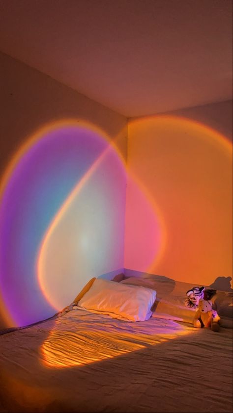 Sunset Projector, Rainbow Sunset, Sunset Lamp, Uni Room, Light Home, Redecorate Bedroom, Aesthetic Rooms, Dreamy Room, Room Inspiration Bedroom