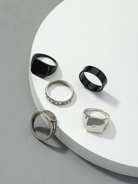 Rings For Guys, Guy Jewelry, Accessorize Jewellery, Ring Boy, Tattoo Minimalist, Edgy Jewelry, Product Showcase, Fashion Jewellery Online, Mens Rings Fashion