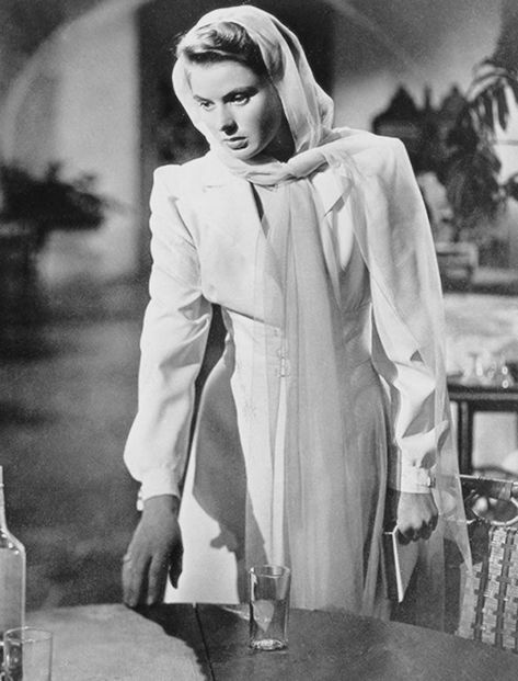 Ilsa Lund, Ingrid Bergman Casablanca, Page Icon, Casablanca Movie, Duke Of Windsor, Casablanca Dress, Orry Kelly, Casablanca 1942, Golden Hollywood