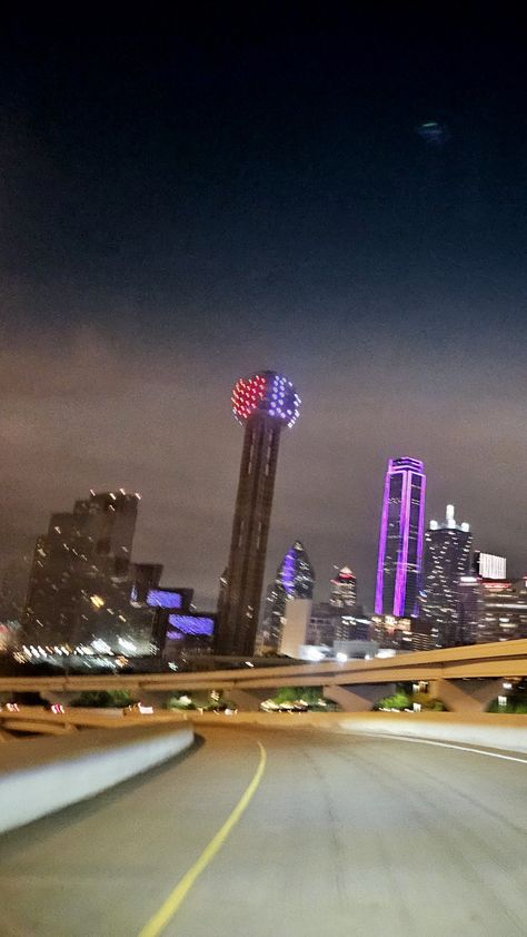 Downtown Dallas At Night, Dallas Wallpaper, Dallas At Night, Dallas City, Dreadlock Hairstyles For Men, Downtown Dallas, Dreadlock Hairstyles, Book Inspiration, Sky Aesthetic