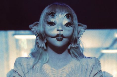 Portals Melanie Martinez, K-12 Melanie Martinez, Melanie Martinez Portals, Melanie Martinez Photography, Fairy Aesthetic, Photo Reference, Melanie Martinez, Rwby, Blue Aesthetic