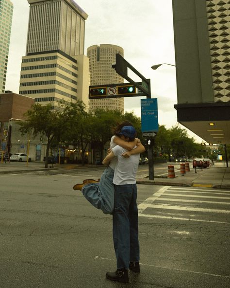 Summer nights with Victoria and Peyton ✨💫⛅️ . . . #tampaphotographer #cinematicphotographer #travelphotographer #storytellingphotographer #creativephotography #cinematicfeel #filminspired #movieinspired #engagementshoot #photomagic #authenticlovemag #emotionsurfers #floridaphotographer #newyork #nyc #nycphotographer #nycengagementphotographer #movieinspired Nyc Photoshoot Ideas, Couples Downtown, City Engagement Pictures, Couples City, Nyc Pics, City Photoshoot, Nyc Photoshoot, City Downtown, City Shoot