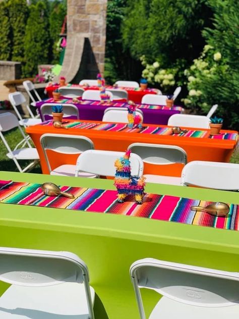 Mexican Fiesta Birthday Party, Mexican Theme Party Decorations, Coco Party, Fiesta Table, Mexican Baby Shower, Mexican Birthday Parties, Mexican Party Decorations, Mexican Fiesta Party, Fiesta Birthday Party